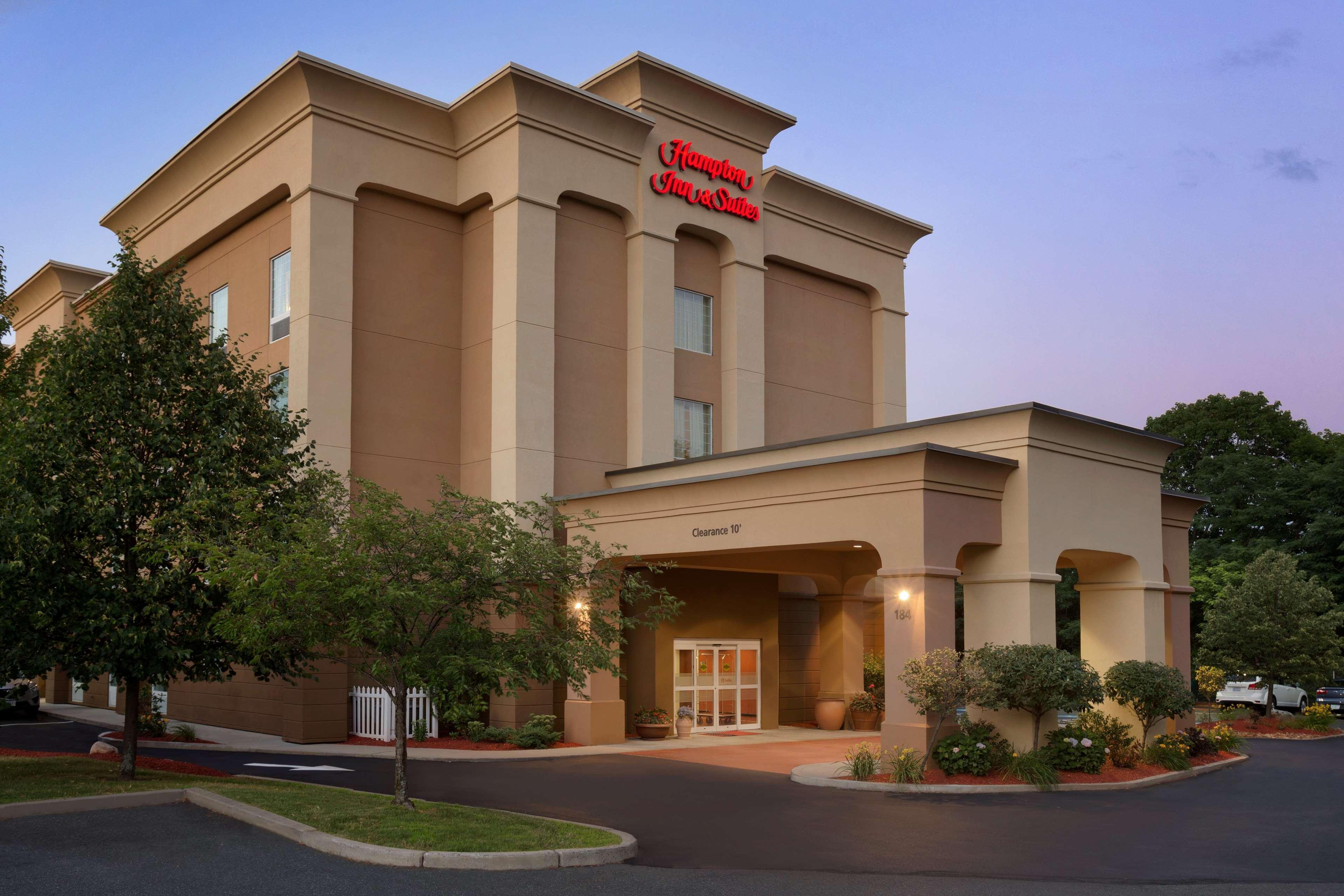 Hampton Inn & Suites Greenfield Dış mekan fotoğraf