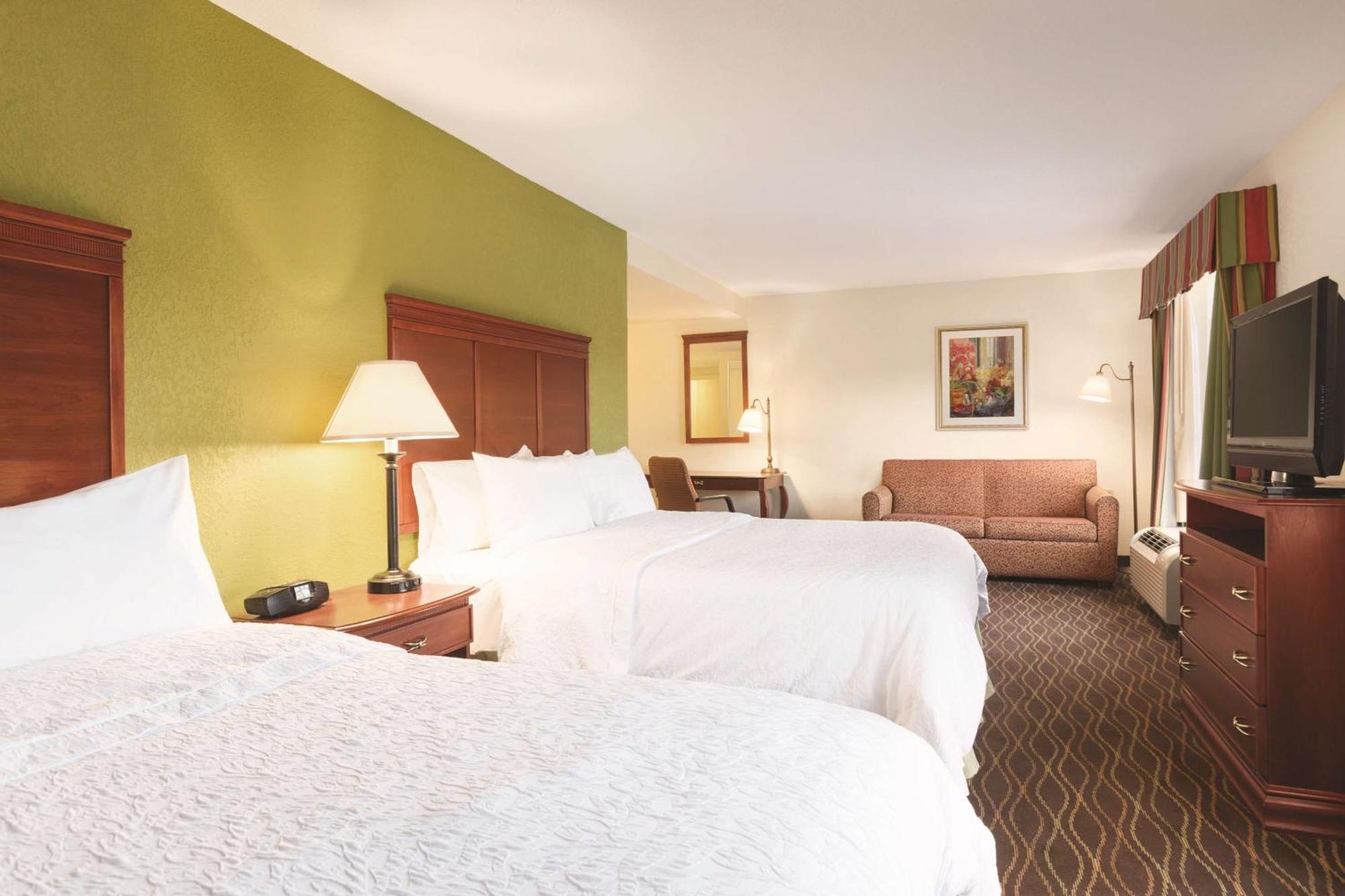 Hampton Inn & Suites Greenfield Dış mekan fotoğraf