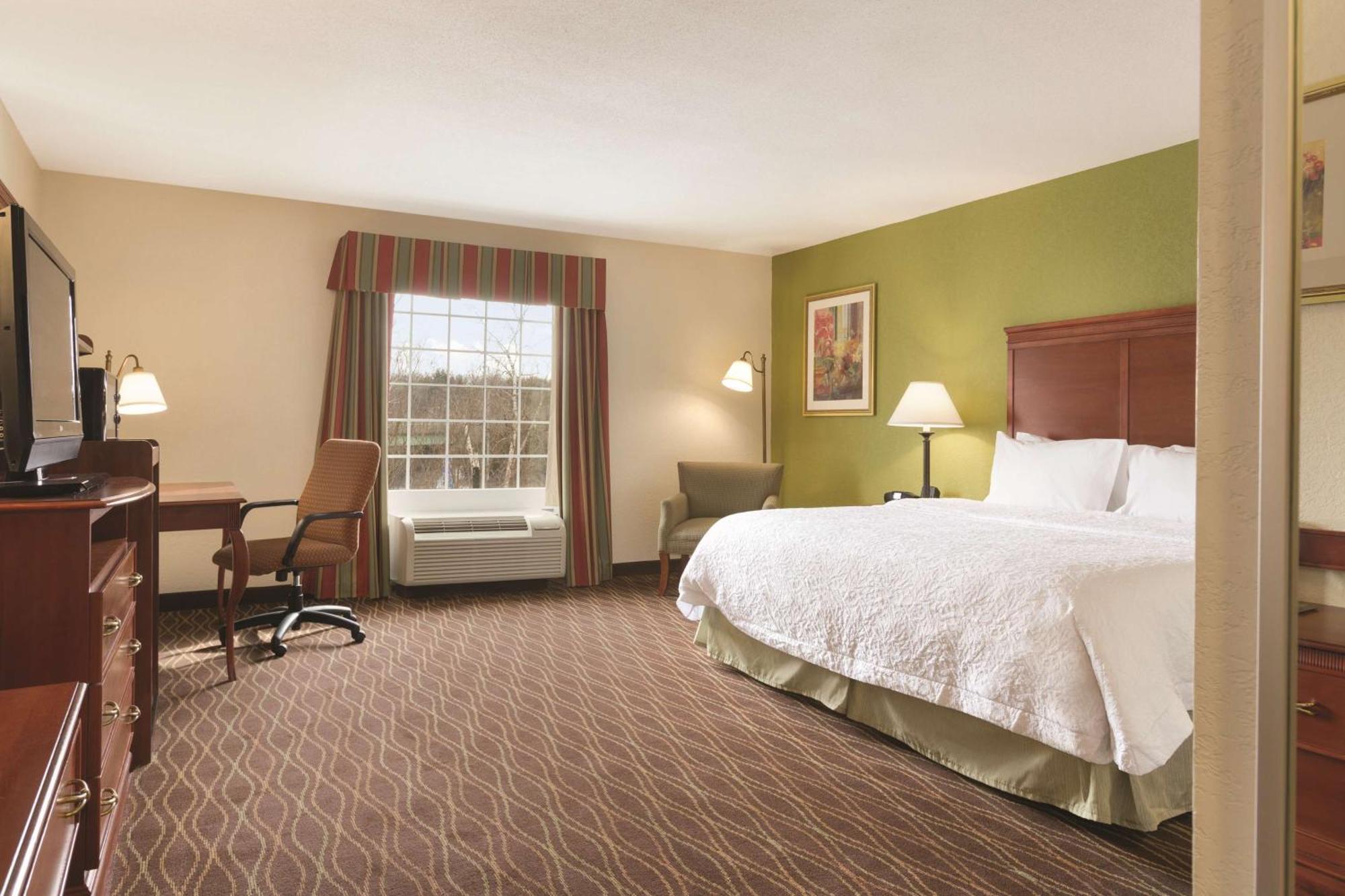 Hampton Inn & Suites Greenfield Dış mekan fotoğraf