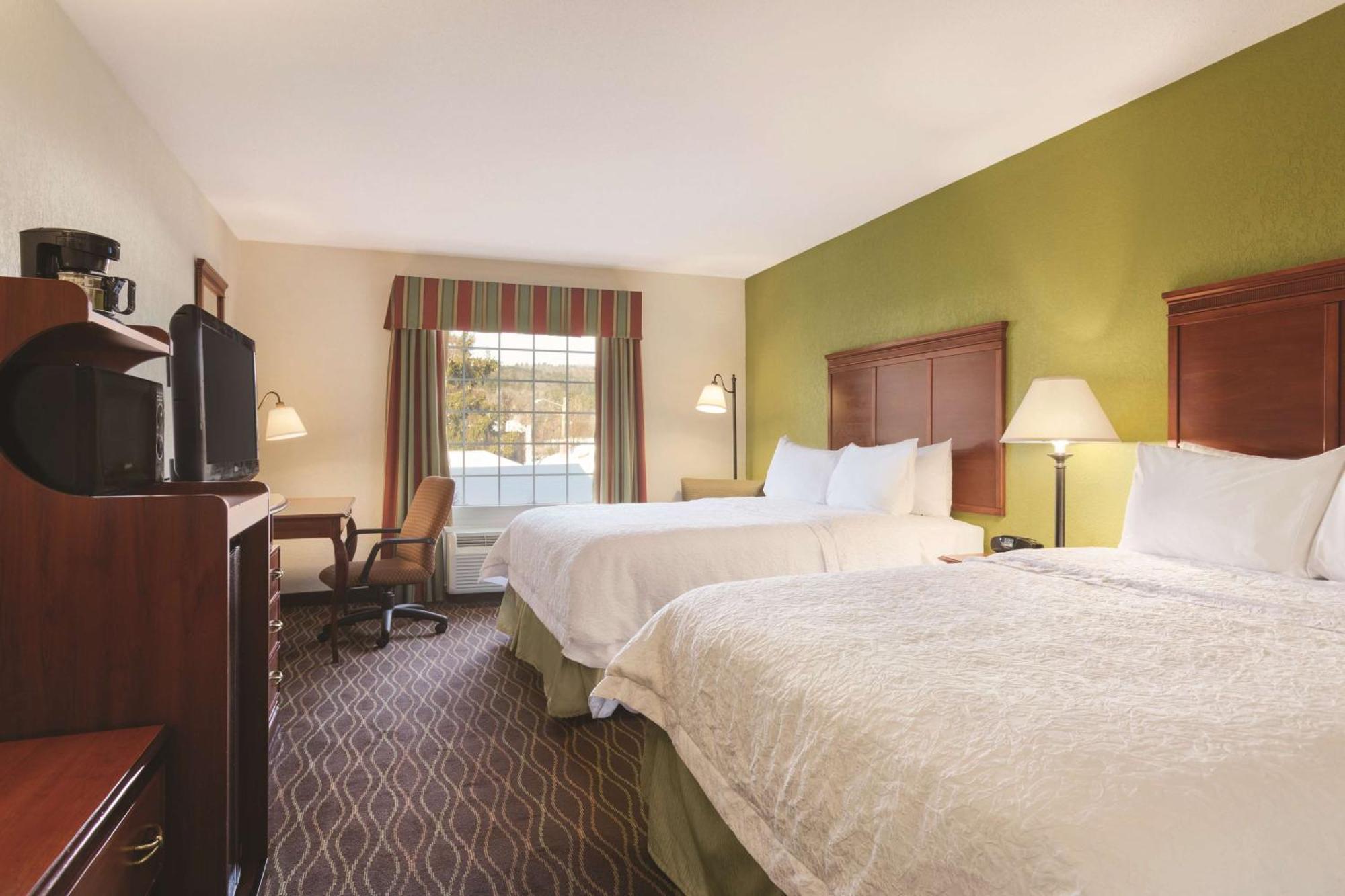 Hampton Inn & Suites Greenfield Dış mekan fotoğraf