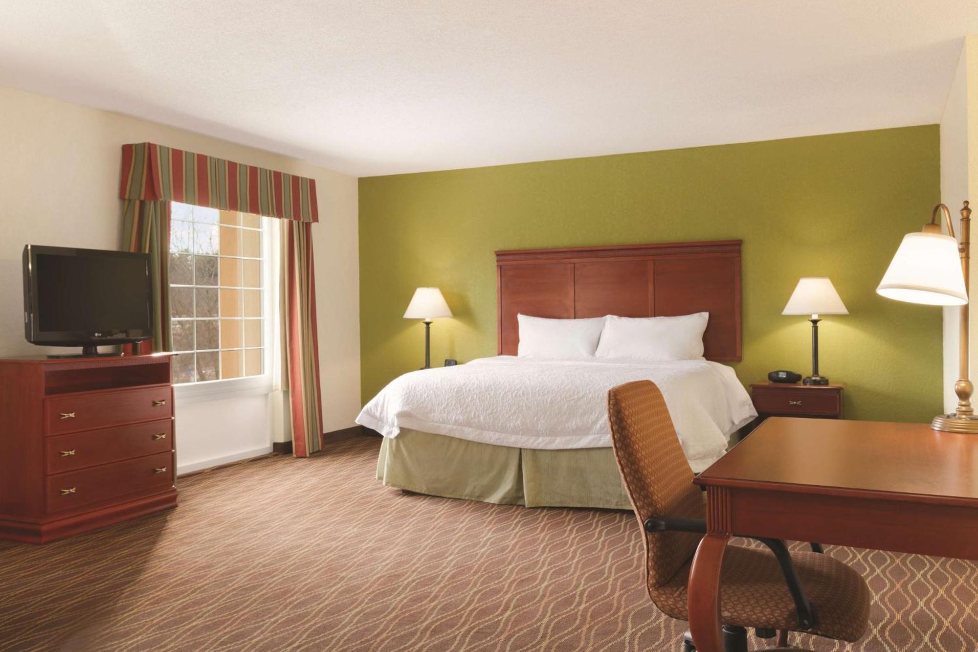 Hampton Inn & Suites Greenfield Dış mekan fotoğraf