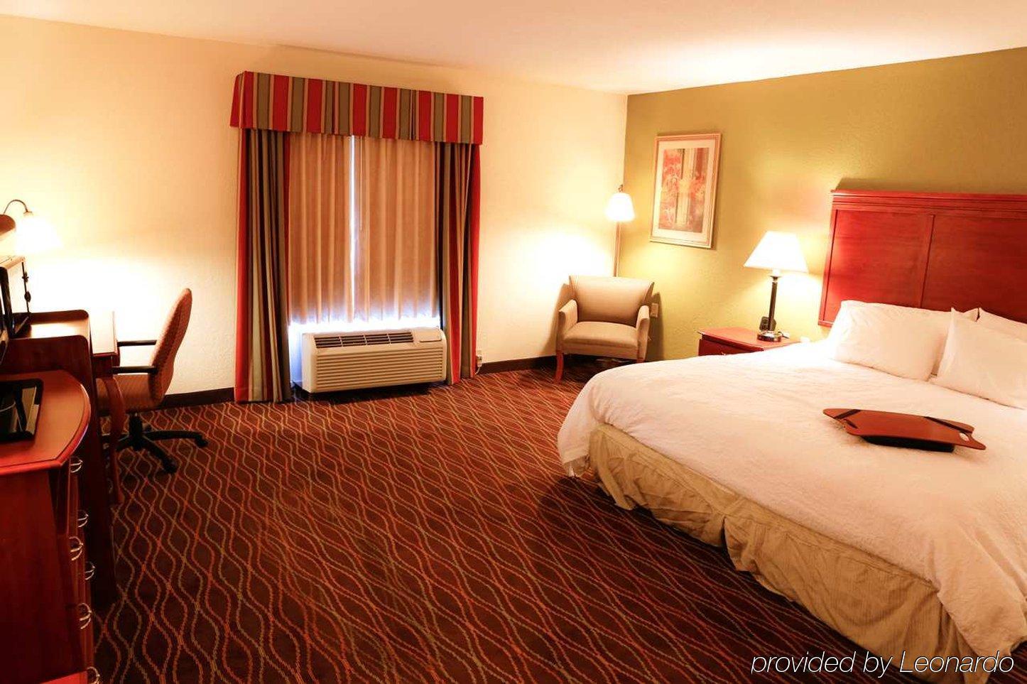 Hampton Inn & Suites Greenfield Dış mekan fotoğraf