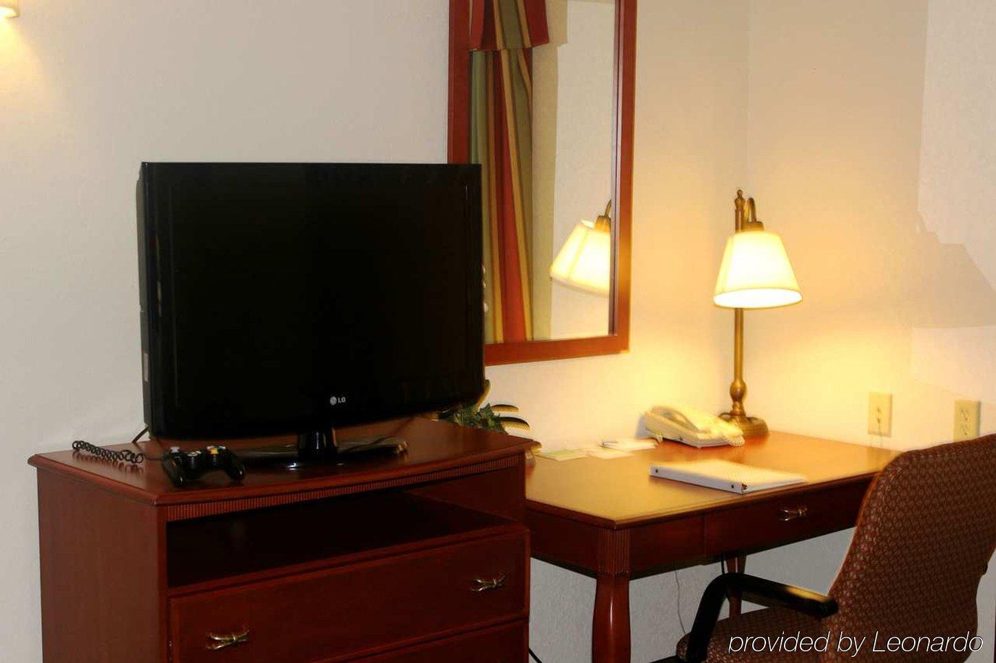 Hampton Inn & Suites Greenfield Dış mekan fotoğraf