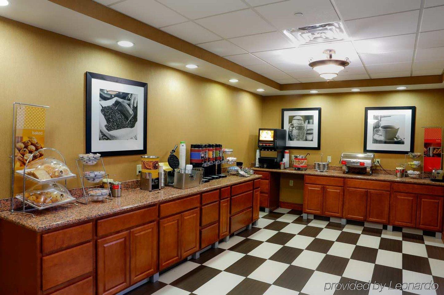 Hampton Inn & Suites Greenfield Dış mekan fotoğraf
